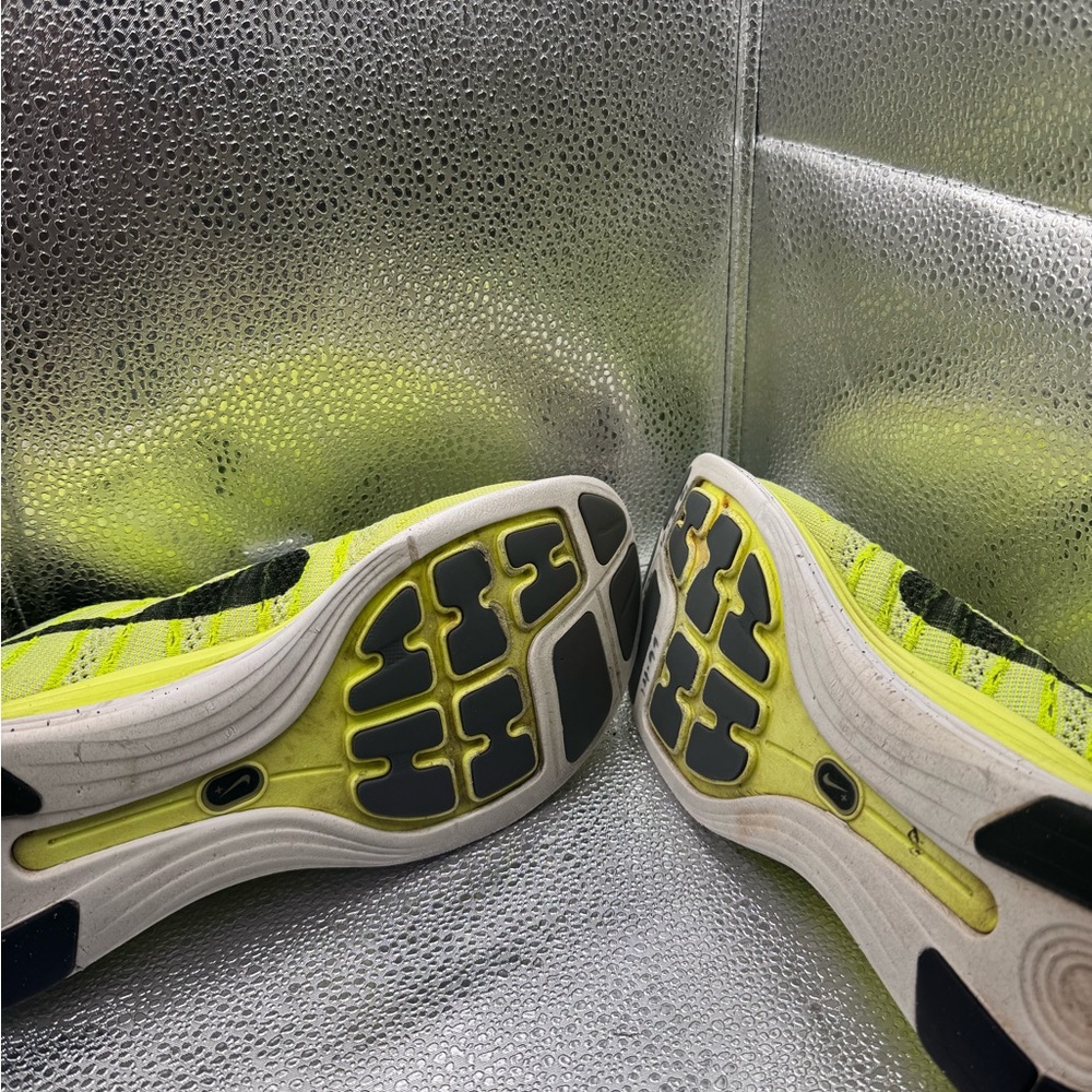 Nike Flyknit Lunar 1+ Volt Black 554887-705 Men’s Size 10.5 Running Shoes - Picture 5 of 11